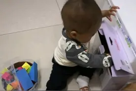 孩子为什么到处扔玩具？这是秩序感出了问题，别跟在身后收残局了图片