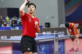 秦志戬让马龙改高抛发球奏奇效，邓亚萍指出张本输球原因图片