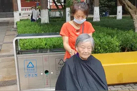 美女理发亲民价图片