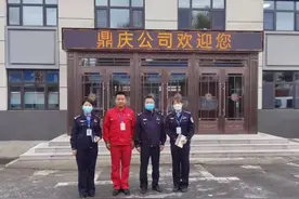 长春公安绿园分局：小窗口 大能量 持续开展户籍便民措施图片
