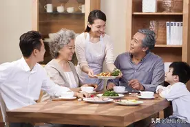 原来，59岁到65岁这六年，决定了你的“晚景”是否幸福图片