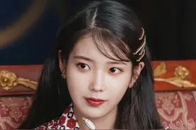 甜美性感IU李知恩是人间仙女吧！想看姐姐演甜甜的泡沫剧！图片