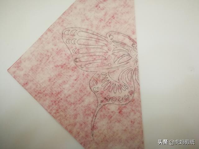 蝴蝶剪纸图文教程,那些在指尖上绽放的美丽