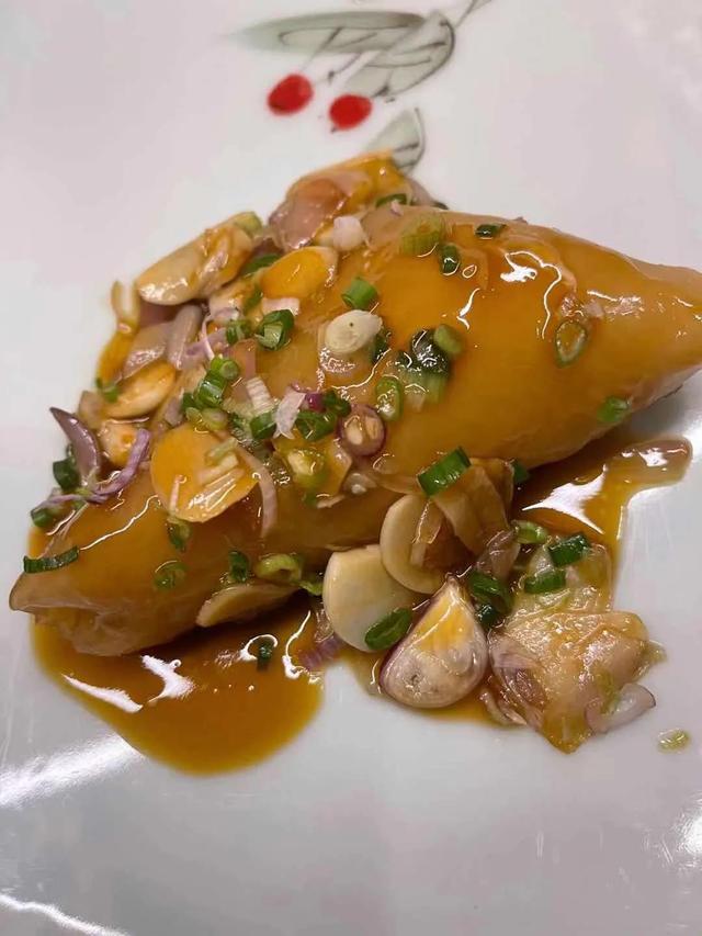 爆花胶煮法 2025年爆花胶汤的功效与作用 爆花胶煮法 2025年爆花胶汤的功效与作用