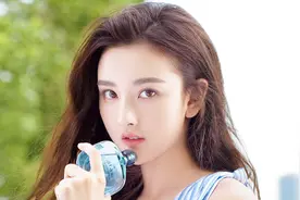 宋祖儿和张柏芝很像？网友亲自对比五官后：差远了！