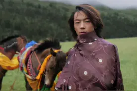被捧上神坛三天就跌落，藏族小哥丁真动了谁的奶酪？图片