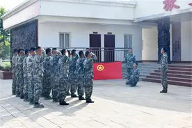 青春，在军营绚丽多彩图片
