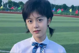 赵今麦课堂笔记火了，字迹工整似印刷体，“学霸”的秘方找到了图片