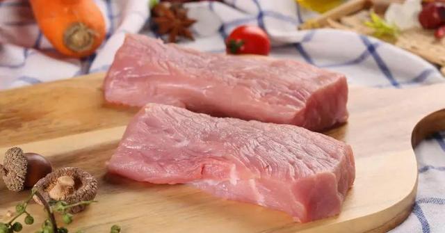 肉类嘌呤也有分肥与瘦，痛风患者要小心避免触碰