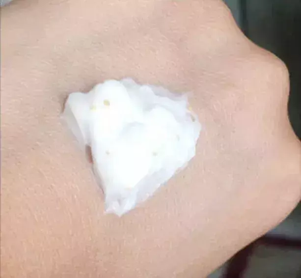 小罐装身体乳