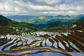 湖北这个4A景点，距武汉仅2.5h车程，人少景美，很适合假期自驾游图片