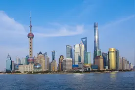宸嘉100 | 全球滨江综合体封面藏品图片