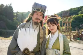 桥本环奈瘦了，饰演诸葛亮夫人黄月英，与山本美月斗艳图片