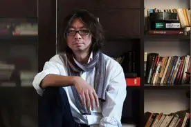 《十三邀》许知远：永远与世界为敌的愤怒少年图片