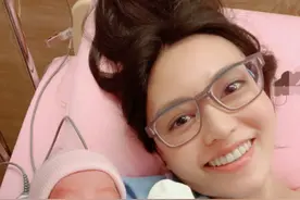 恭喜！37岁女星郭惠妮二胎得子，嫁豪门7年，已育有双胞胎女儿图片