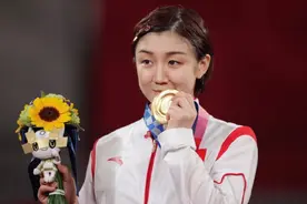 任嘉伦祝贺陈梦拿下奥运冠军，两人原来是队友，曾经的履历很奇妙图片