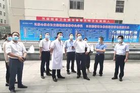 南阳市卫健委党组书记、主任高贤信莅临南阳医专一附院指导工作图片