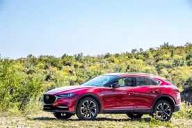 15万买台个性SUV，CX-30和CX-4谁更值得买？图片