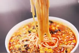 陕西臊子面博大精深，到底是叫sào子面还是shào子面？图片