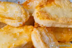 馒头最正确的吃法，2块钱做一大盘，小孩抢着吃图片