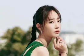 姚晨为何抛弃了又高又帅的凌潇肃转脸嫁给“丑男”曹郁？图片
