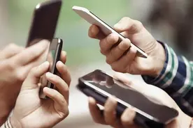 家长群成“交友群”,育娃互动成“幌子”,异性家长互加好友玩暧昧图片