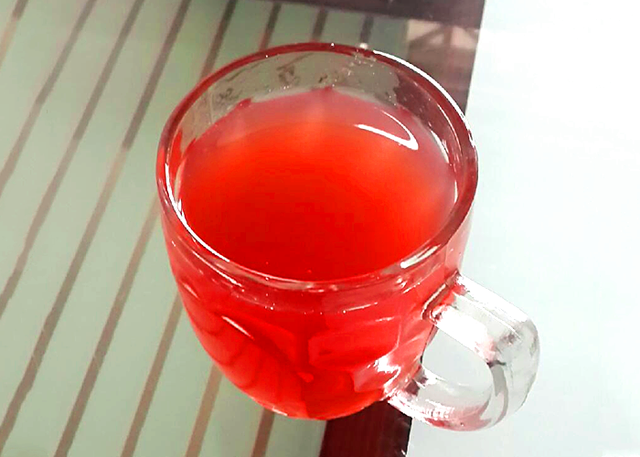 现在葡萄正新鲜，教你自制葡萄酒，酸甜可口超好喝，配方收藏了