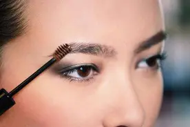 学会这招帅爆一条街——初学修眉别错过图片