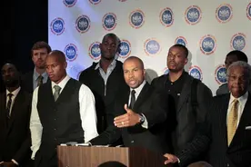 姚明、哈登、詹姆斯退休能领多少养老金？NBA养老制度中的博弈图片