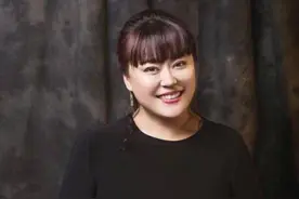 李菁菁3次婚姻，一段被背叛，一段小15岁，一段小25岁，自爆患癌图片