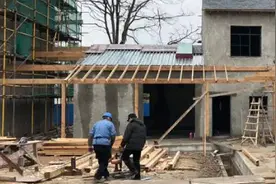 这样盖房明明是错的，但农村工头为啥还这样做，为了省事吗？图片