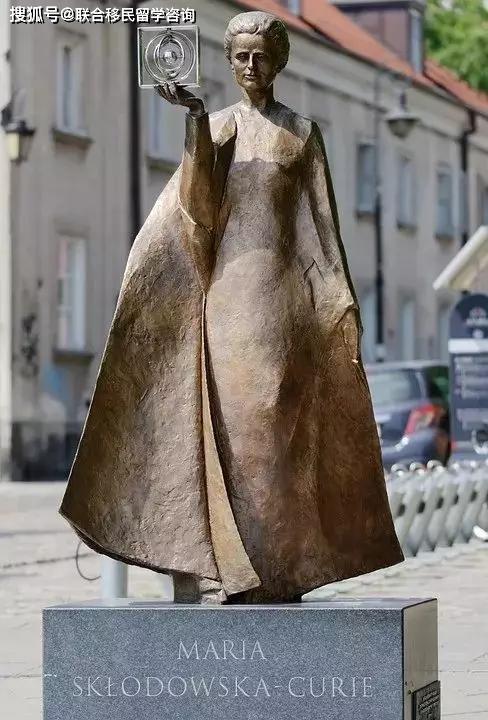 波兰的电压和中国一样么（关于波兰与波兰工签这些你知道吗）