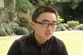 “暴躁学霸”三次怒怼复旦后，得来一纸退学决定，究竟是谁的错？图片