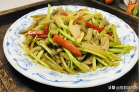 多吃芹菜更健康，炒芹菜要控制好火候，配菜选择也很重要图片
