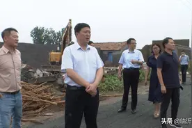 隽新阳到朝阳街道调研拆迁安置工作图片