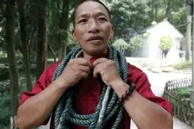 吃草药练睡绳，患癌男子成功挺过10年，奇迹发生，3个因素是关键图片