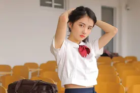 真正懂得追女生的男生，向来不是温柔和气，而是有“攻击性”图片