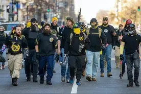 揭竿而起？特朗普的大军正在集结图片