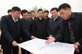 省水利厅领导来开封调研贾鲁河综合治理和灾后重建工作 高标准高质量推进贾鲁河综合治理图片