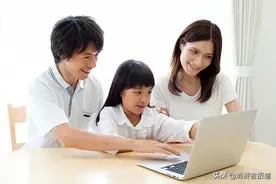 向未成年人推送低俗信息，网信办依法查处爱奇艺、哔哩哔哩、超星学习通等学习频道图片