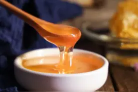 蜂蜜一年取几次都在几月份取？蜂蜜一年可以采几次？图片