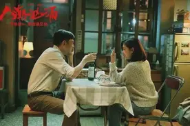 人潮汹涌刘德华和万茜喝的威士忌，竟是查尔斯王子的最爱图片