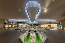 美军飞行员，军博请你来参观U-2残骸图片