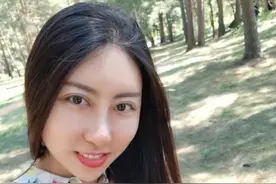 民间高手写下十首挑战诗，只要一首不好就算输，余秀华可应战？图片