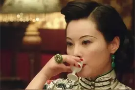 扶持黄金荣30年遭抛弃，活到104岁，晚年身旁已无一亲人图片