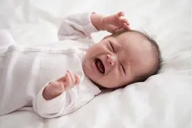 宝宝爱放臭屁是什么情况图片