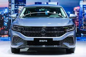 新款大众帕萨特正式上市 售价17.99-25.09万元图片