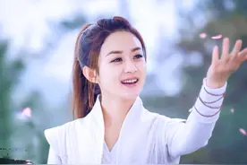 从赵丽颖到杨超越，低学历明星被“明嘲暗讽”，学历并不是万能的图片