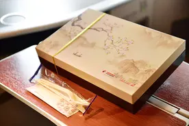 飞机餐秒变“高级礼盒” 东航全国首推“伴手礼式”空中餐食图片