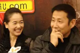 陈道明绯闻女友，和孙红雷搞暧昧，左小青为何转身嫁大20岁富商？图片